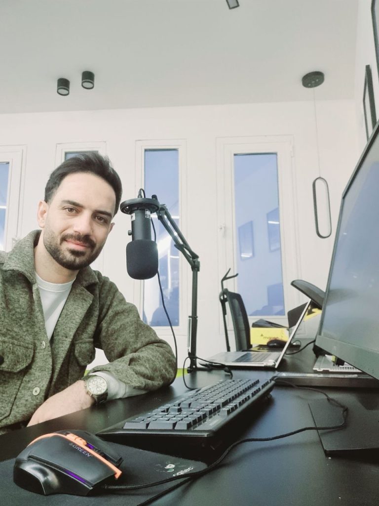 Podcast Ali Trighati Kashani
